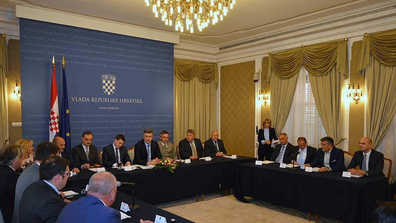 Predsjednik Vlade: Dodana vrijednost europskog proračuna omogućuje razvoj luka i ravnomjerniji razvoj Hrvatske